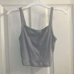Tiny grey tank top